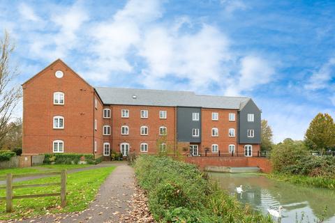 2 bedroom flat for sale, Willow Lane, Stony Stratford, Milton Keynes, Buckinghamshire, MK11