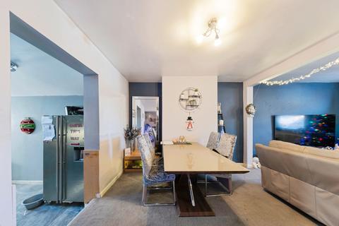3 bedroom terraced house for sale, Cosgrove Road, Old Stratford, Milton Keynes, Northamptonshire, MK19