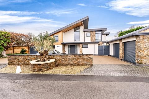 4 bedroom detached house for sale, Letchworth Close, Ferring, Worthing, West Sussex, BN12