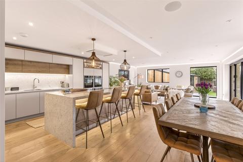 4 bedroom detached house for sale, Letchworth Close, Ferring, Worthing, West Sussex, BN12