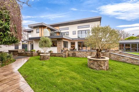 4 bedroom detached house for sale, Letchworth Close, Ferring, Worthing, West Sussex, BN12