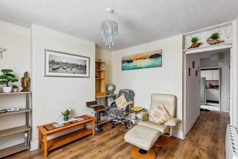 undefined, Weedon Road, Northampton, Northamptonshire, NN5