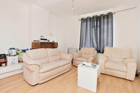 undefined, Louise Road, Northampton, Northamptonshire, NN1