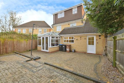 undefined, Battalion Drive, Wootton, Northampton, Northamptonshire, NN4