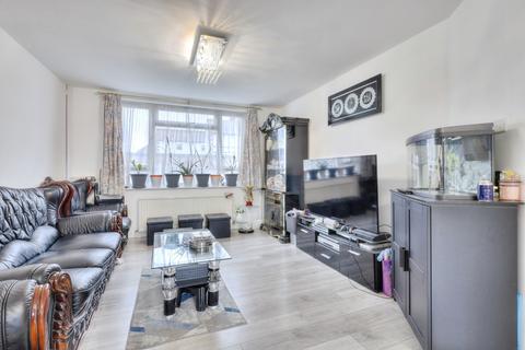 undefined, Pinewood Road, Northampton, Northamptonshire, NN3