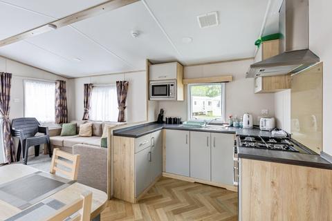 2 bedroom detached house for sale, River Meadows, Billing Aquadrome, Northampton, Northamptonshire, NN3