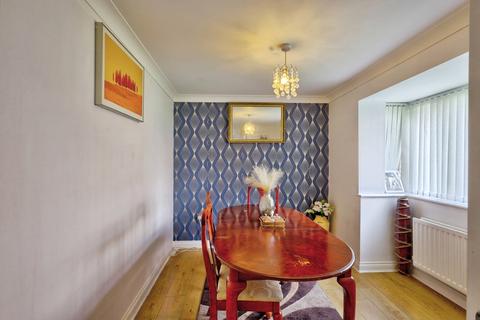 3 bedroom terraced house for sale, Wilks Walk, Grange Park, Northampton, Northamptonshire, NN4