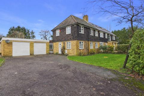 undefined, Ascot Road, Maidenhead SL6