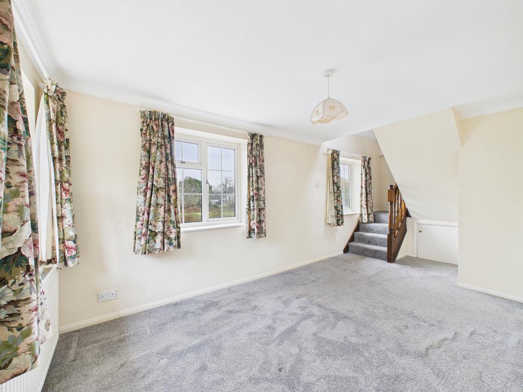 Main bedroom (2)