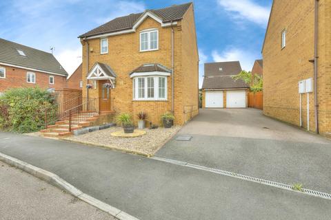 Landseer Close, WELLINGBOROUGH, Northamptonshire, NN8