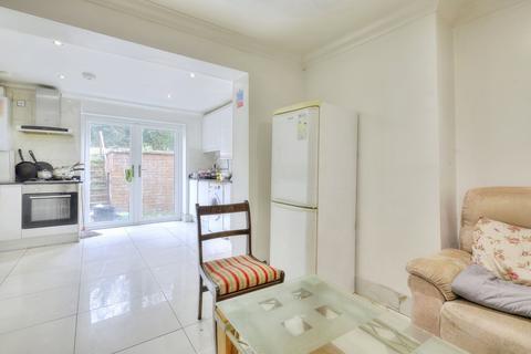 5 bedroom terraced house for sale, Chalcombe Avenue, Northampton, Northamptonshire, NN2