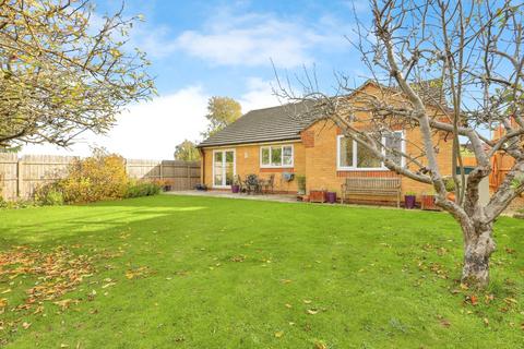 3 bedroom bungalow for sale, Billing Road East, Northampton, Northamptonshire, NN3