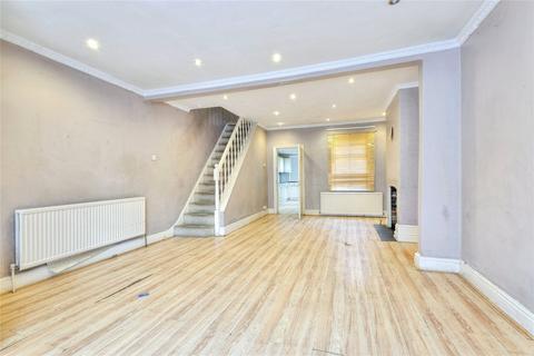 3 bedroom terraced house for sale, Vivian Road, Wellingborough, Northamptonshire, NN8