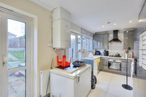 3 bedroom terraced house for sale, Harborough Road, Northampton, Northamptonshire, NN2