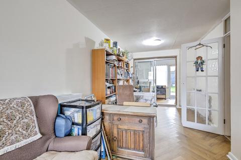 undefined, Francis Dickins Close, Wollaston, Wellingborough, Northamptonshire, NN29