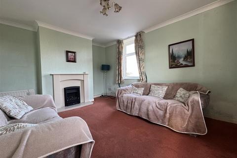 undefined, Holmfield Road, Clayton West, Huddersfield HD8 9NE