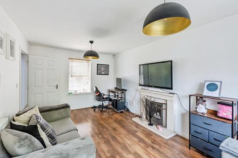 undefined, Kent Road, Northampton, Northamptonshire, NN5