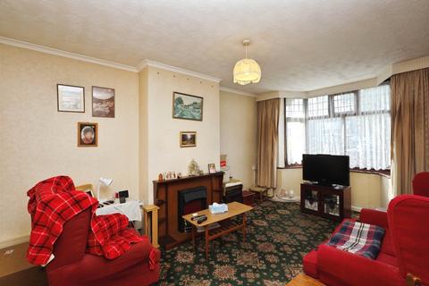 2 bedroom bungalow for sale, Bants Lane, Northampton, NN5