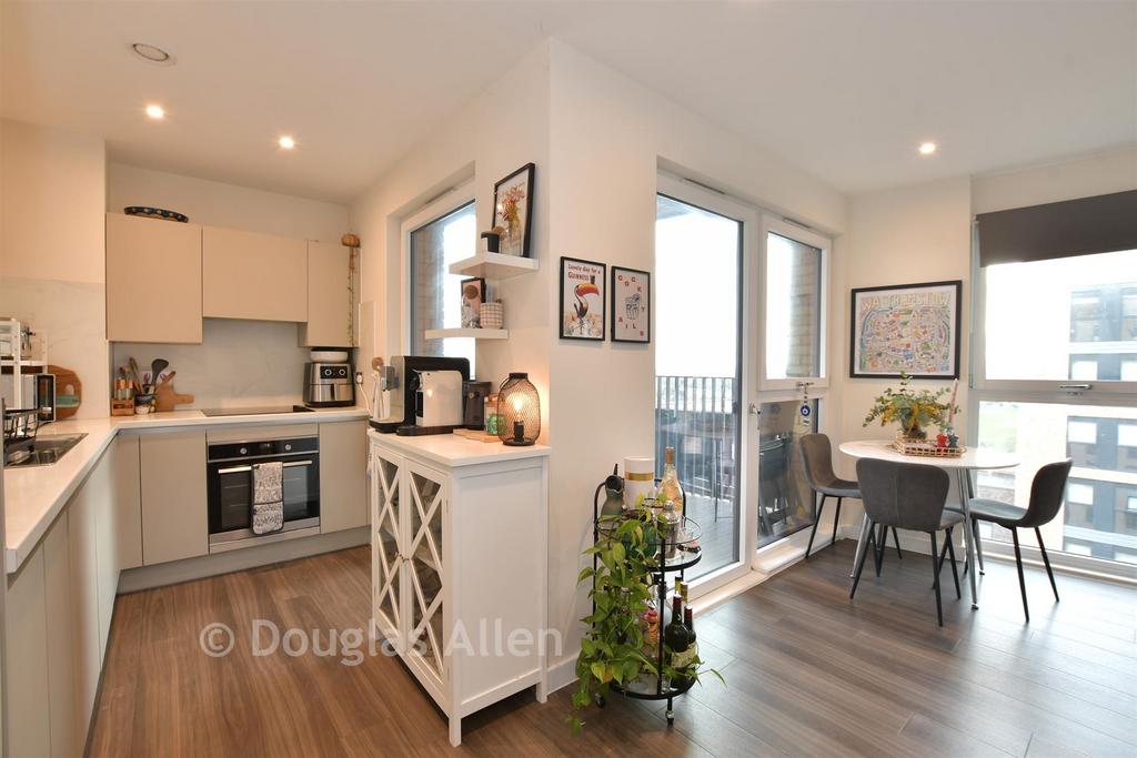 Lounge/Kitchen /Dining Room
