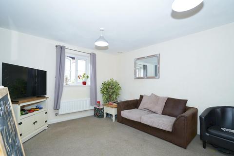 2 bedroom flat for sale, Brunel Crescent, Swindon, SN2