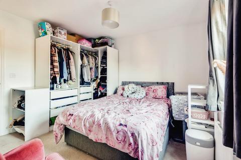 undefined, Staldon Court, Swindon, Wiltshire, SN1