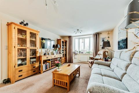 4 bedroom detached house for sale, Slade Street, Swindon, Wiltshire, SN2