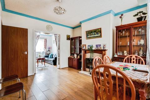 undefined, Ferndale Road, Swindon, Wiltshire, SN2