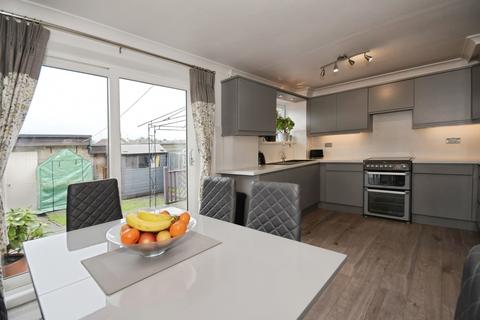 3 bedroom terraced house for sale, California Drive, Chapeltown, Sheffield, S35