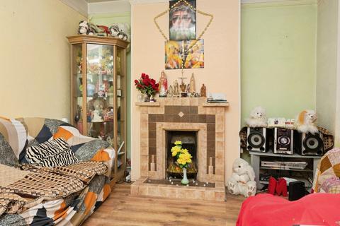 2 bedroom terraced house for sale, Ponting Street, Swindon, Wiltshire, SN1