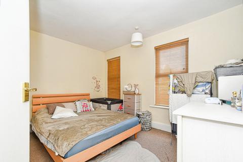 2 bedroom terraced house for sale, Dixon Street, Swindon, Wiltshire, SN1