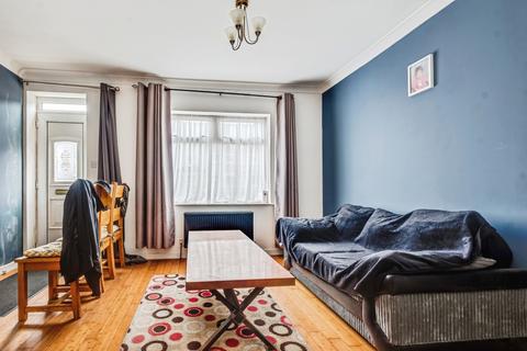 3 bedroom terraced house for sale, Cricklade Road, Swindon, Wiltshire, SN2