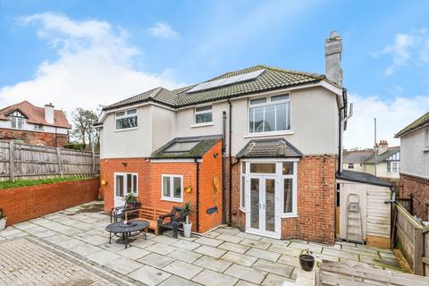 undefined, Croft Road, Swindon, Wiltshire, SN1