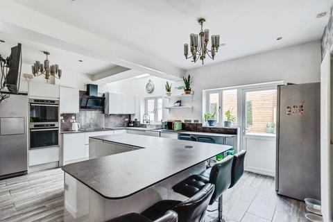 undefined, Croft Road, Swindon, Wiltshire, SN1