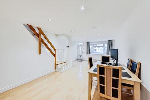 3 bedroom terraced house for sale, Theobald Street, SWINDON, Wiltshire, SN1