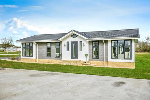 undefined, Heathfield, Bletchingdon, Kidlington, Oxfordshire, OX5