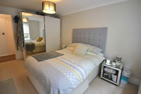 undefined, 17 Oak Farm, Arundel Drive, Borehamwood, WD7 2DD