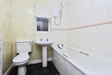 undefined, Mayflower Court, Sheffield, South Yorkshire, S12