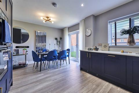 4 bedroom detached house for sale, Glan Llyn, Newport, Gwent, NP19