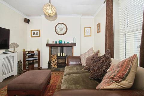 3 bedroom terraced house for sale, Norman Terrace, Caerleon, Newport, NP18