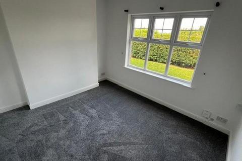 2 bedroom semi-detached house to rent, Ashby Road, Tamworth