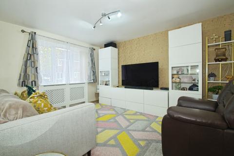 4 bedroom detached house for sale, Sir Briggs Avenue, Duffryn, Newport, NP10