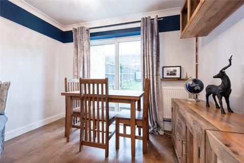 3 bedroom terraced house for sale, Pankhurst Crescent, Stevenage, Hertfordshire, SG2