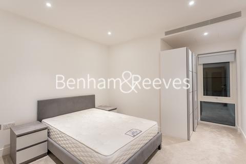 2 bedroom apartment to rent, Faulkner House, Hammersmith W6