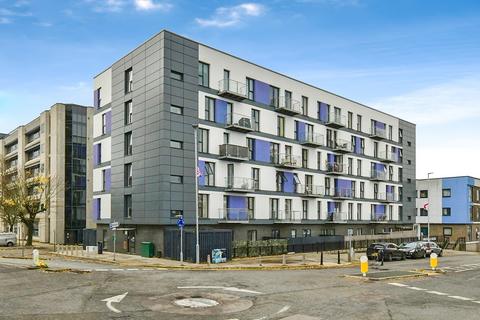 1 bedroom flat for sale, Swingate, STEVENAGE, Hertfordshire, SG1