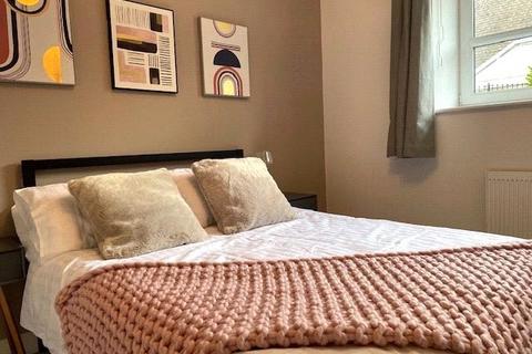1 bedroom flat for sale, Skyline House, Swingate, Stevenage, Hertfordshire, SG1