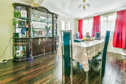 undefined, Southwark Close, Stevenage, Hertfordshire, SG1