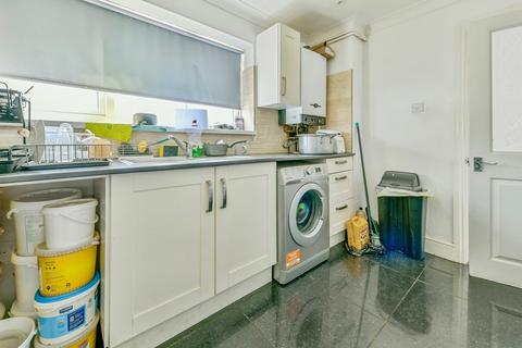 3 bedroom terraced house for sale, Kymswell Road, Stevenage, Hertfordshire, SG2