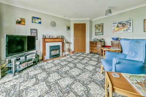 undefined, The Lawns, Stevenage, Hertfordshire, SG2