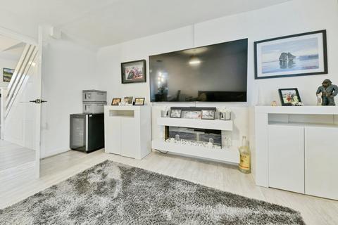 undefined, Lime Close, Stevenage, Hertfordshire, SG2