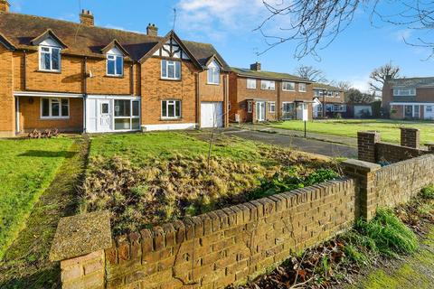 4 bedroom semi-detached house for sale, Becket Gardens, Welwyn, Hertfordshire, AL6